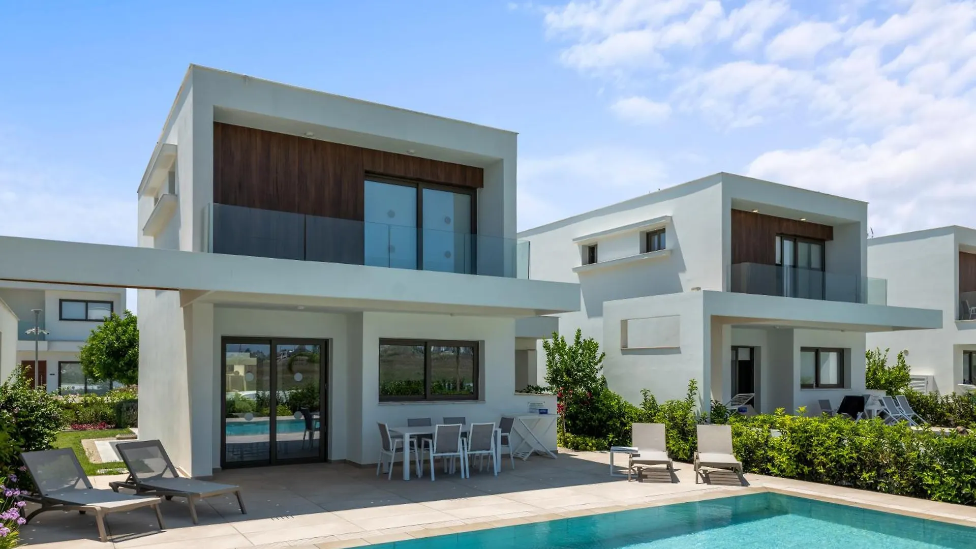 Serenity Waves Villa 21 Softades